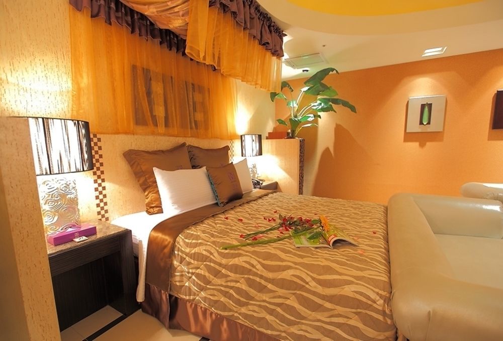 Discovery - Nangang motel Taipei
